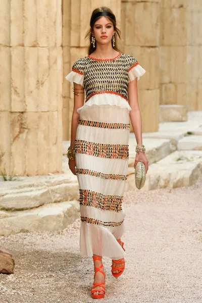 Look 82